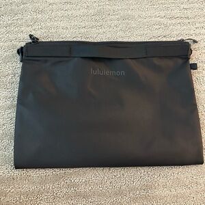 lululemon travel laundry pouch nwot
